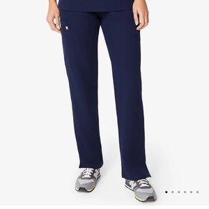 NWT Figs Kade Cargo Scrub Pant